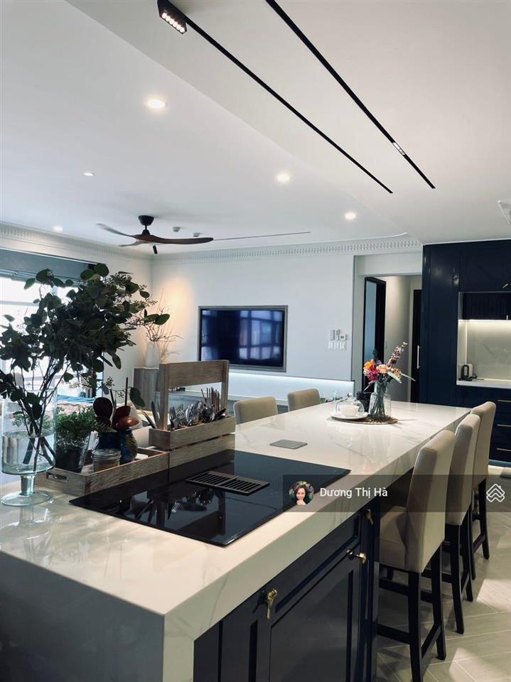 Bán căn hộ chung cư happy valley, tân phong, q7, 103m2 giá 8,7 tỷ.  0909 740 *** ms hà