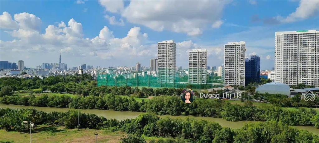 Bán căn hộ scenic valley 1, quận 7 117m2 ô xe hơi. giá 9,5 tỷ.vui lòng  0909 740 *** ms hà