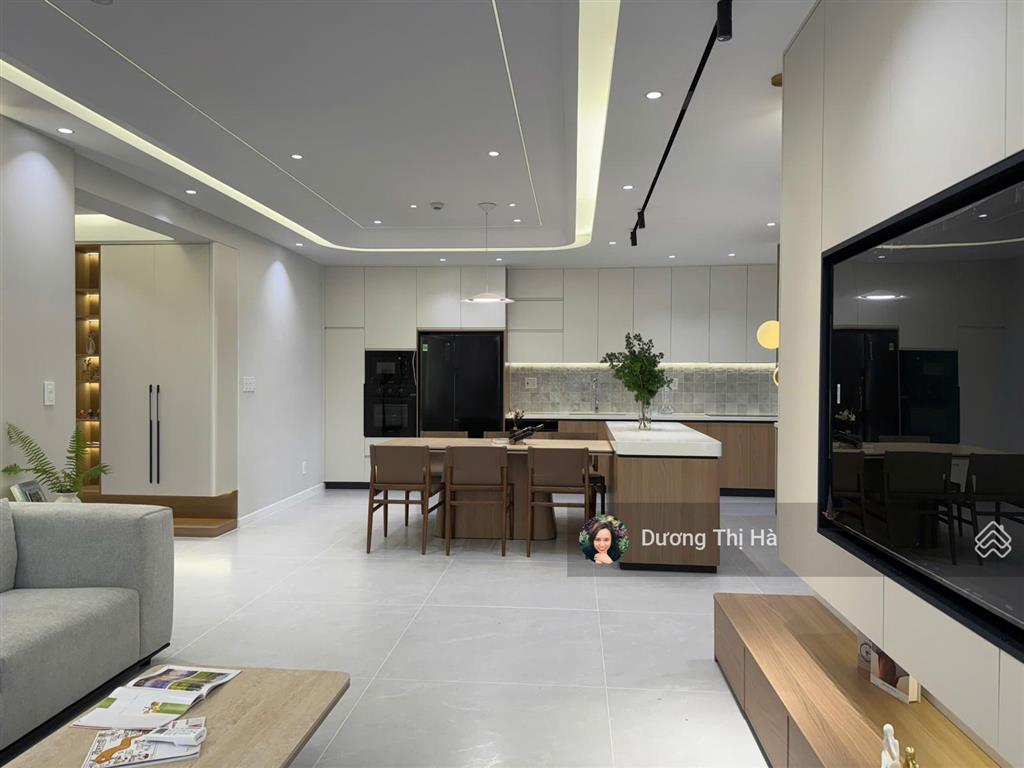 Bán căn hộ scenic valley 1, quận 7 110m2 ô xe hơi. giá 9,15 tỷ. vui lòng  0909 740 *** ms hà