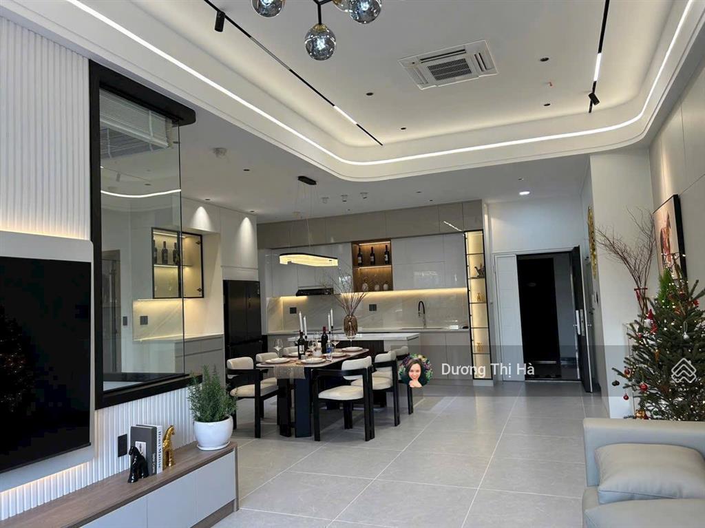 Bán căn hộ scenic valley 1, quận 7 110m2 ô xe hơi. giá 8,5 tỷ. vui lòng  0909 740 *** ms hà