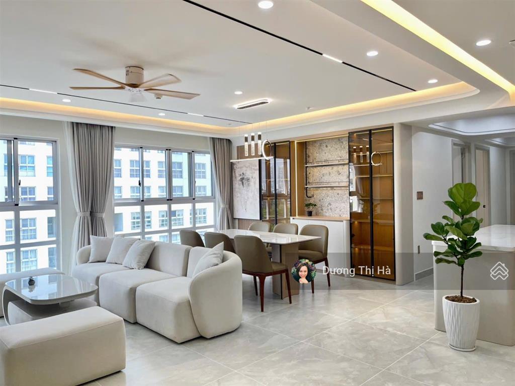 Bán căn hộ happy valley 135m², 4pn hướng nam view hồ bán nguyệt. giá 10,7 tỷ.  0909 740 *** ms hà