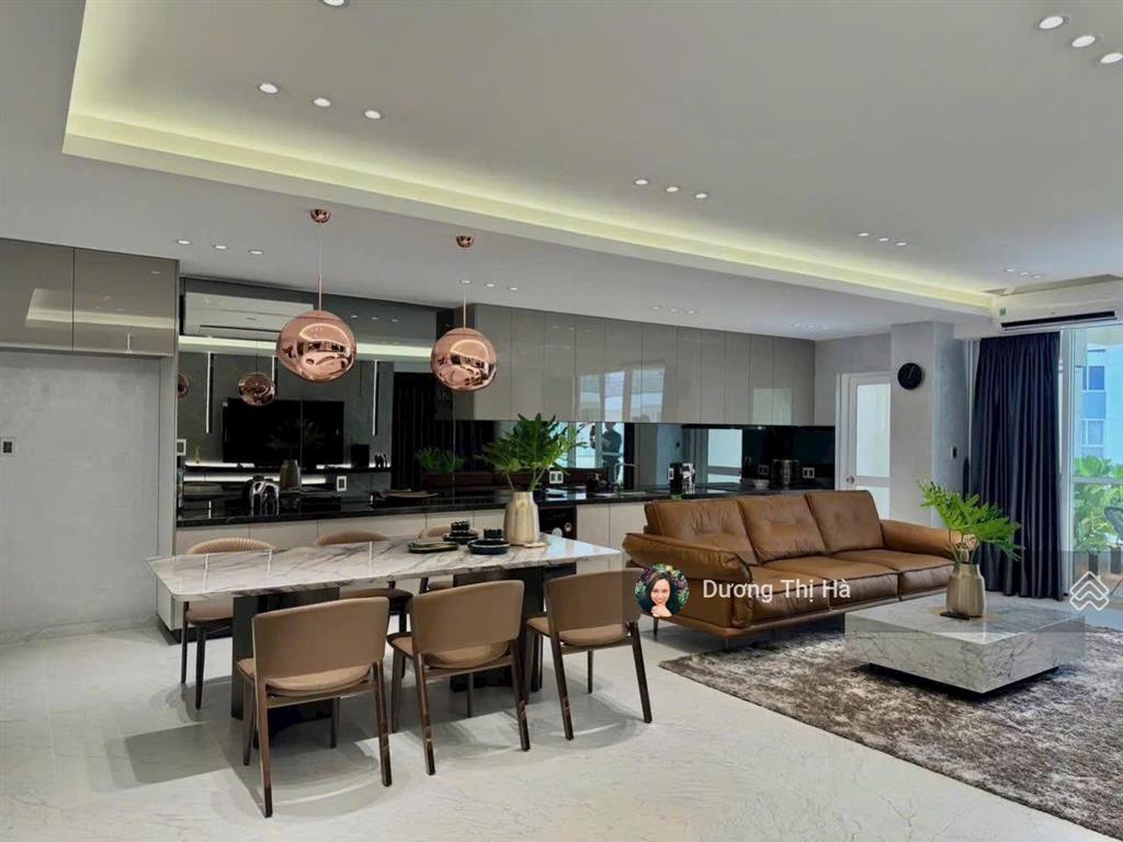 Cho thuê căn hộ sân vườn the panorama, quận 7 190m2, 3 phòng ngủ giá 35 triệu.call 0909 740 *** ms hà