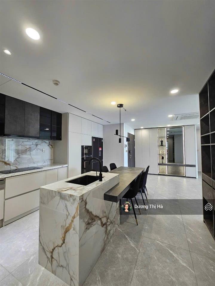 Bán căn hộ cao cấp riverpark premier, quận 7 137m2 view sông. giá 14,9 tỷ.  0909 740 *** ms hà