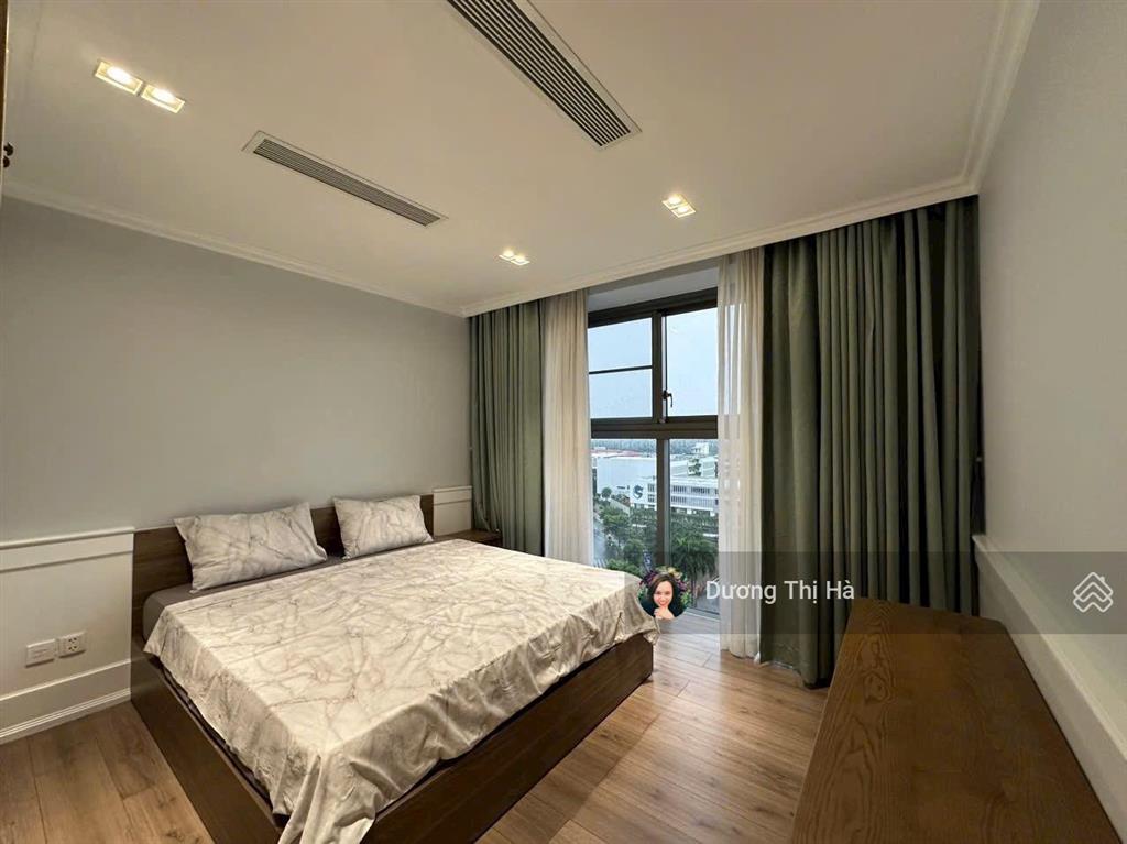 Bán căn hộ cao cấp riverpark premier, quận 7 137m2 view sông. giá 15 tỷ.  0909 740 *** ms hà