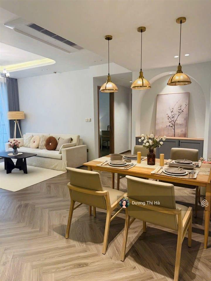 Bán căn hộ cao cấp scenic valley 1, 110m2, 3pn có ô xe. giá 9 tỷ tl.  0909 740 *** ms hà