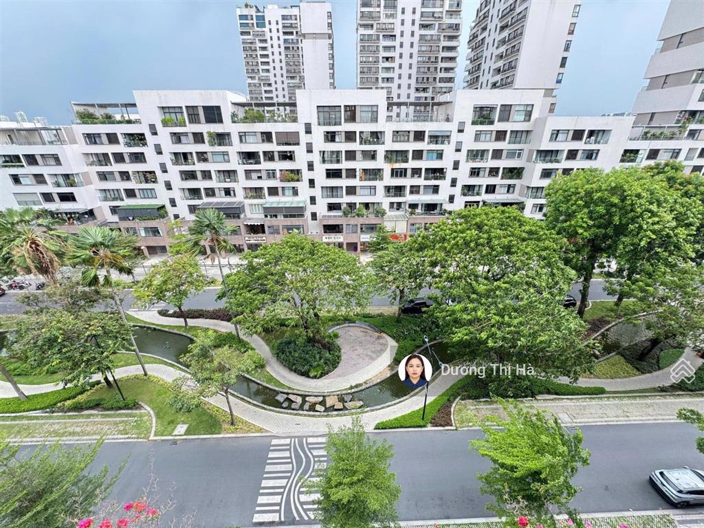 Bán căn hộ chung cư garden plaza 1, quận 7 150m2, 3pn. giá 13,8 tỷ.  0909 740 *** ms hà