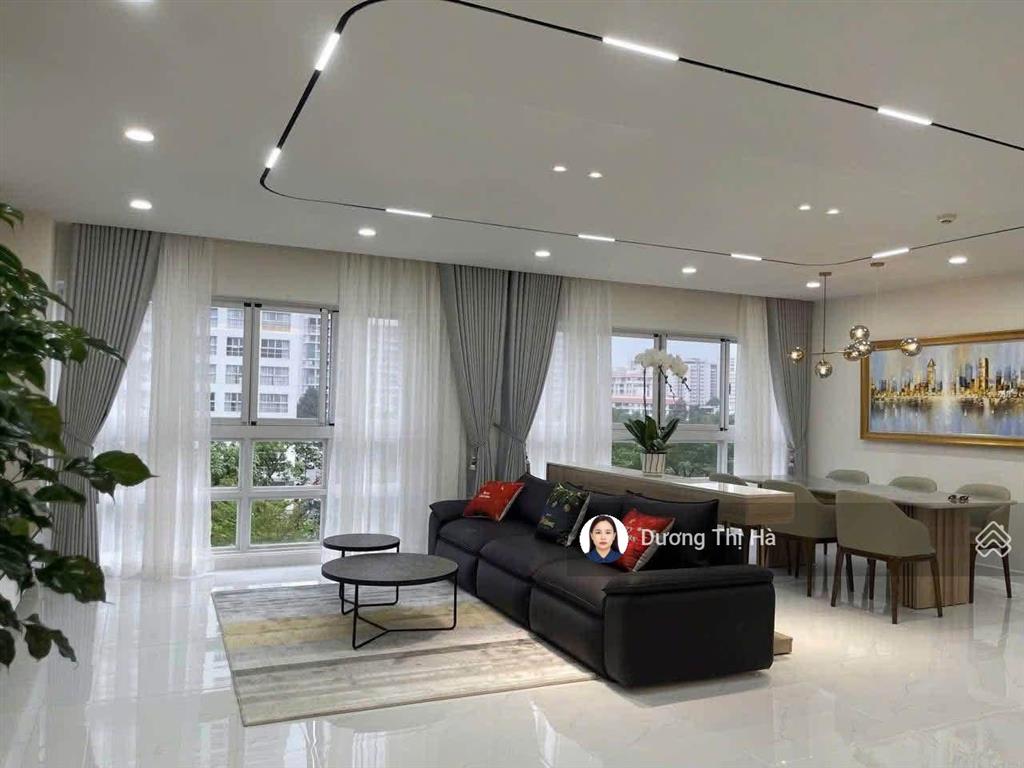 Bán gấp căn hộ happy valley 115m2,3pn full nội thất.giá 7,9 tỷ ( giá hời )
