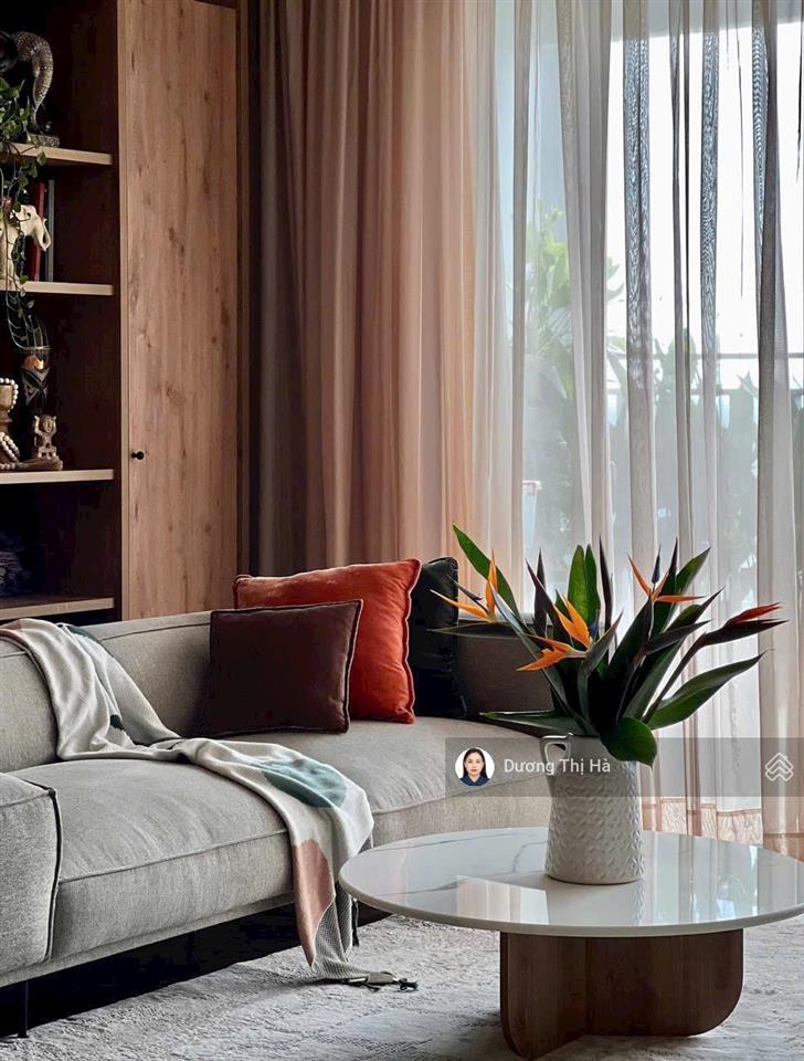Cho thuê căn hộ riverside residence 3pn view đông nam giá 22tr.  0909 740 *** em hà