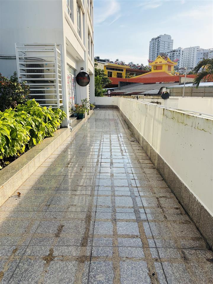 Cho thuê shophouse 39m2, giá = 15tr/tháng, cc hoàng anh thanh bình q7