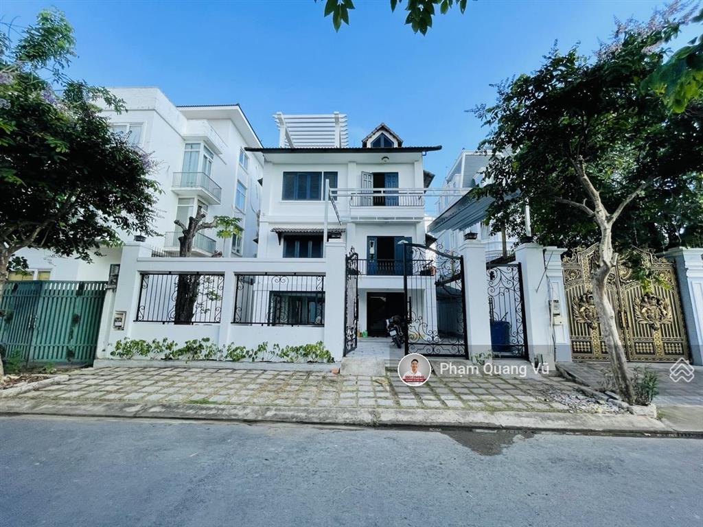 Bán biệt thự tấn trường dt 12x20m (240m2), 3 tầng, view sông, giá 25 tỷ chính chủ 0901 294 ***