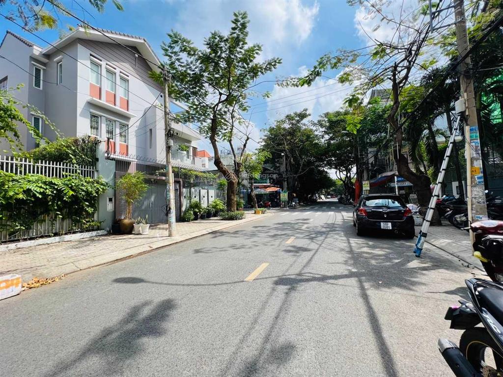 Bán nhà phố biệt thự mt kdc tân quy đông, q7. dt 94m2, 3 lầu, sổ hồng, giá 15,5 tỷ