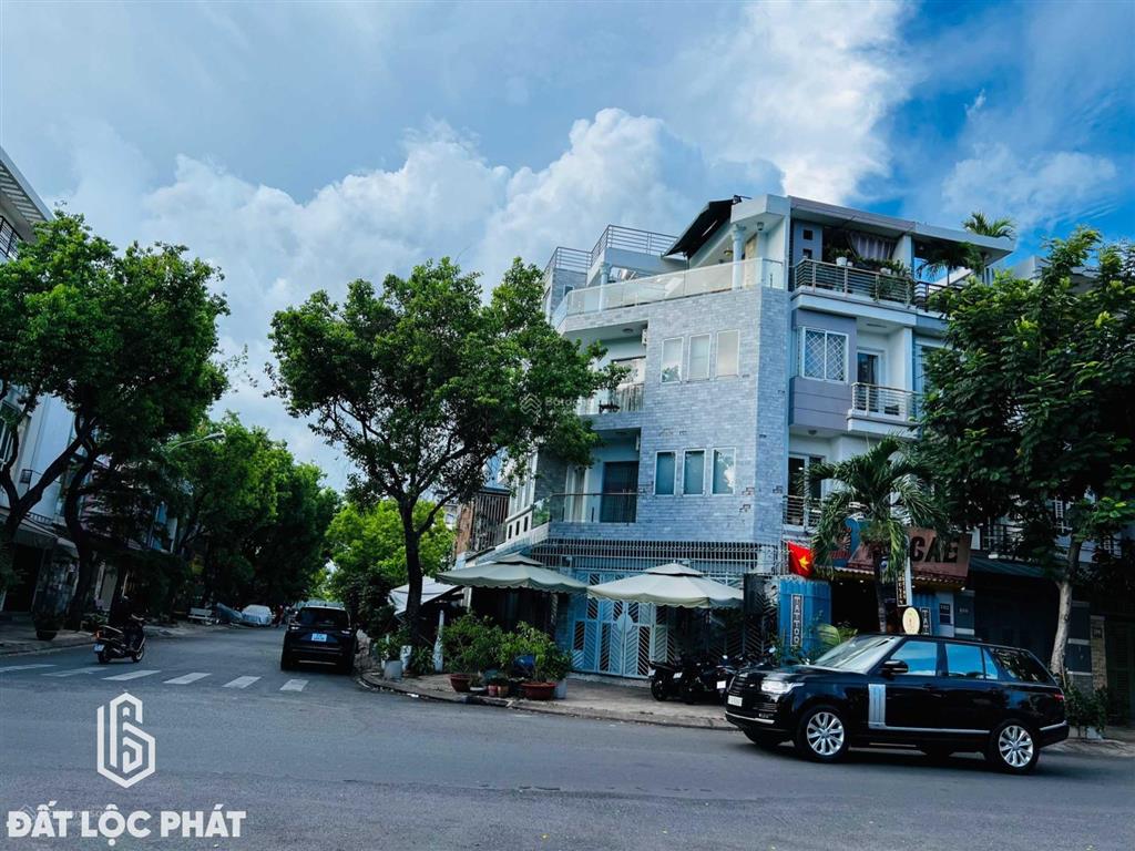 Bán nhà phố biệt thự mt kdc tân quy đông, q7. dt 94m2, 3 lầu, sổ hồng, giá 15,5 tỷ