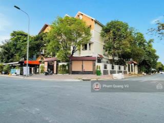 Bán căn biệt thự kdc him lam 6a  dt 12,5x19m giá tốt nhất 32 tỷ  0901 294 *** quang vũ