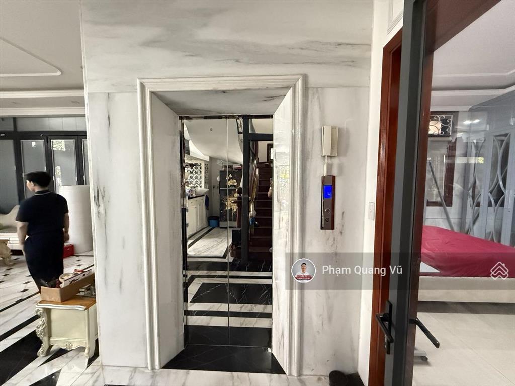 Bán căn biệt thự kdc him lam 6a  dt 12,5x19m giá tốt nhất 32 tỷ  0901 294 *** quang vũ