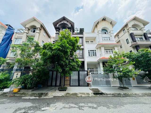 Bán gấp nhà phố him lam kênh tẻ, q7. dt 5x18m kc hầm + 4 lầu, giá rất tốt 20 tỷ