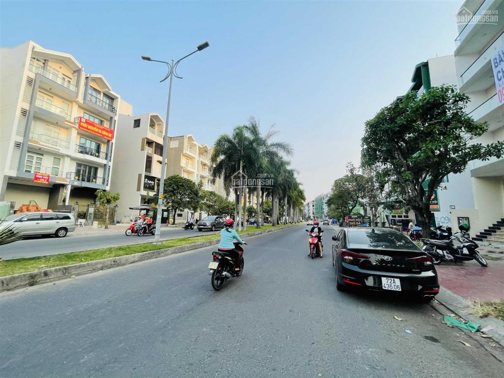Bán gấp nhà mt đường him lam kênh tẻ q7, dt 5x20m, 7,5x20m, hầm 5 tầng, có hđt 100tr/th 32 tỷ
