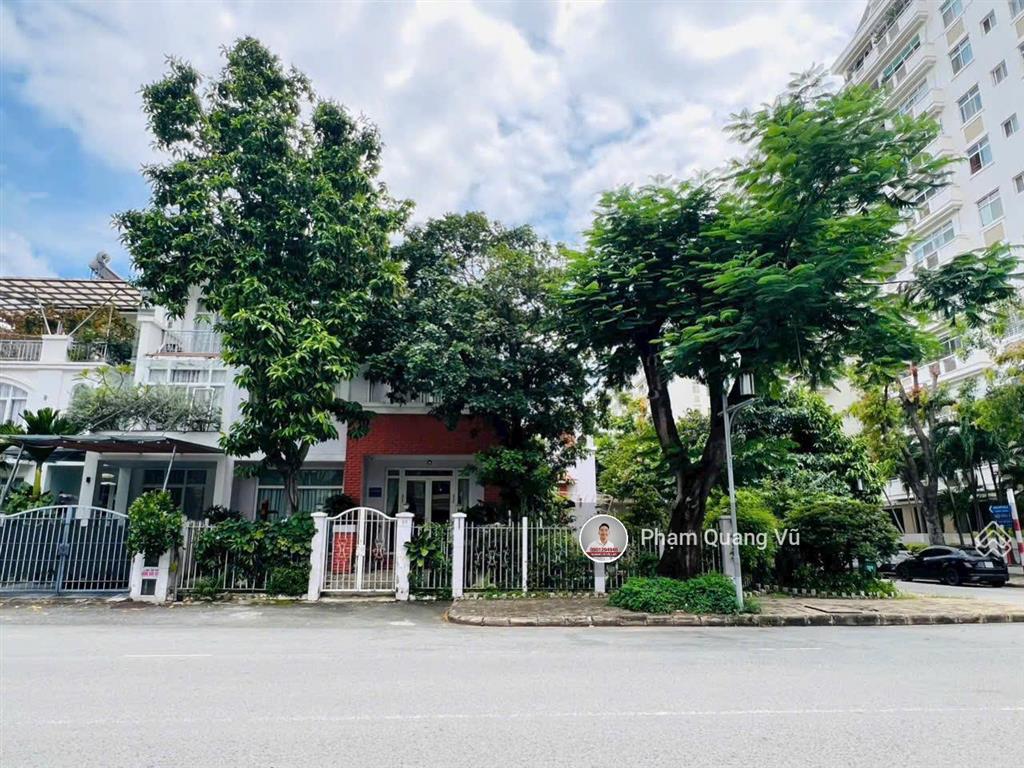 Bán biệt thự khu mỹ gia đường lớn ngay công viên 2ha pmh dt 11x20m, giá 56 tỷ