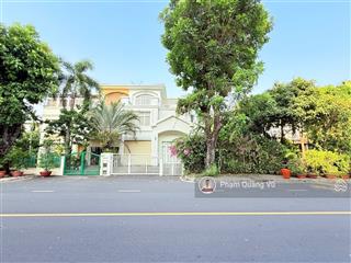 Bán biệt thự khu mỹ gia 1,2 đường lớn ngay công viên 2ha pmh dt 11x20m, 15x18m view công viên 60 tỷ