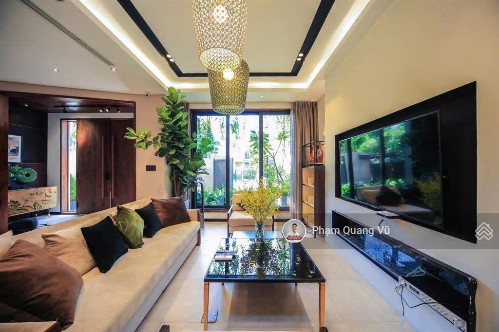 Chuyên bán biệt thự nam đô pmh còn 3 căn giá tốt, dt 8x18m, hầm 4 tầng sổ hồng, giá 48 tỷ