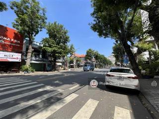 Bán 03 căn nhà mt đường số 65 (30m) kdctân quy đông, quận 7 dt 6x20m xd hầm 4 tầng, giá 29 tỷ.