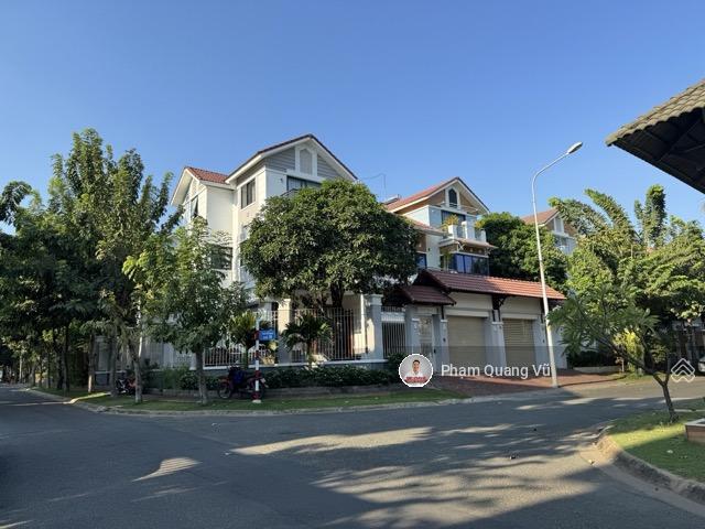 Biệt thự đơn lập view sông nam phú villas trần trọng cung q7, shr, dt 288m2 giá bán cực rẻ 31 tỷ