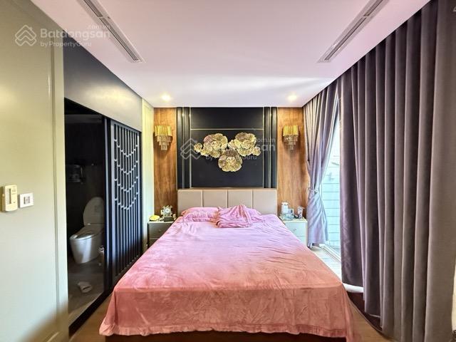 Kẹt tiền bán lỗ 5 tỷ góc 2 mt đường 24m  kdc jamona golden silk, q. 7 dt 10x18m giá tốt 25 tỷ