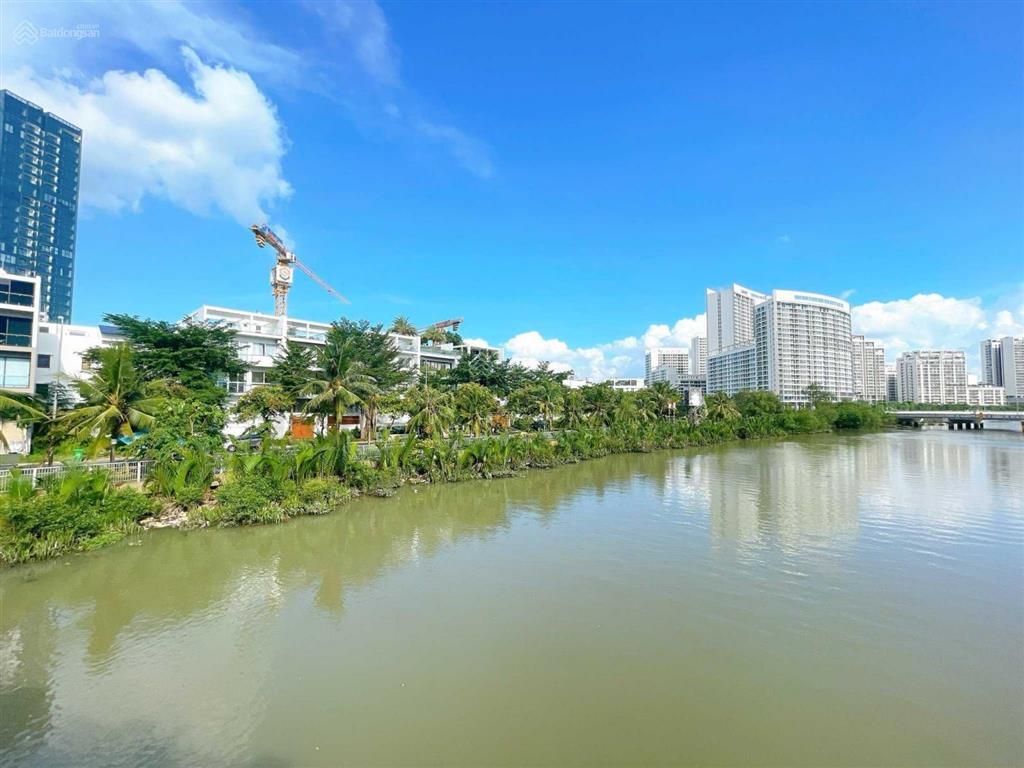 Chuyên bán đất nền everrich 3 sunshine city q7, dt 8x18m, xd 4 tầng, giá 20 tỷ