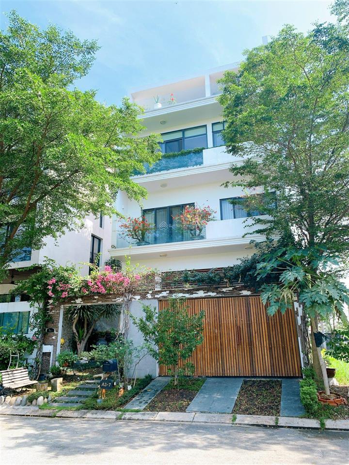 Chuyên bán đất nền everrich 3 sunshine city q7, dt 8x18m, xd 4 tầng, giá 20 tỷ