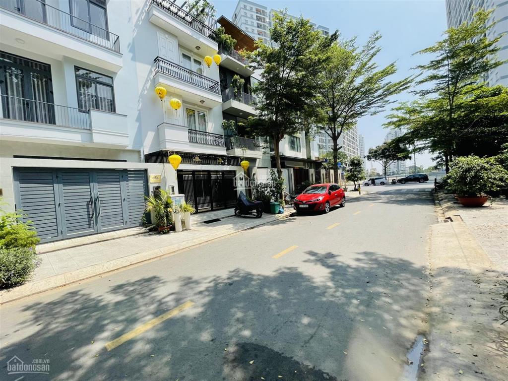 Cần bán gấp biệt thự kdc jamona city q7 dt 9x17m, 3 tầng, giá tốt 20 tỷ