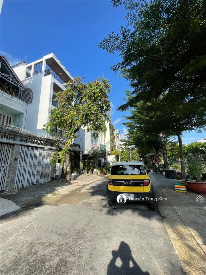 Bán nhà mt đường số phạm hữu lầu  5x18m  gần ga metro phú mỹ hưng