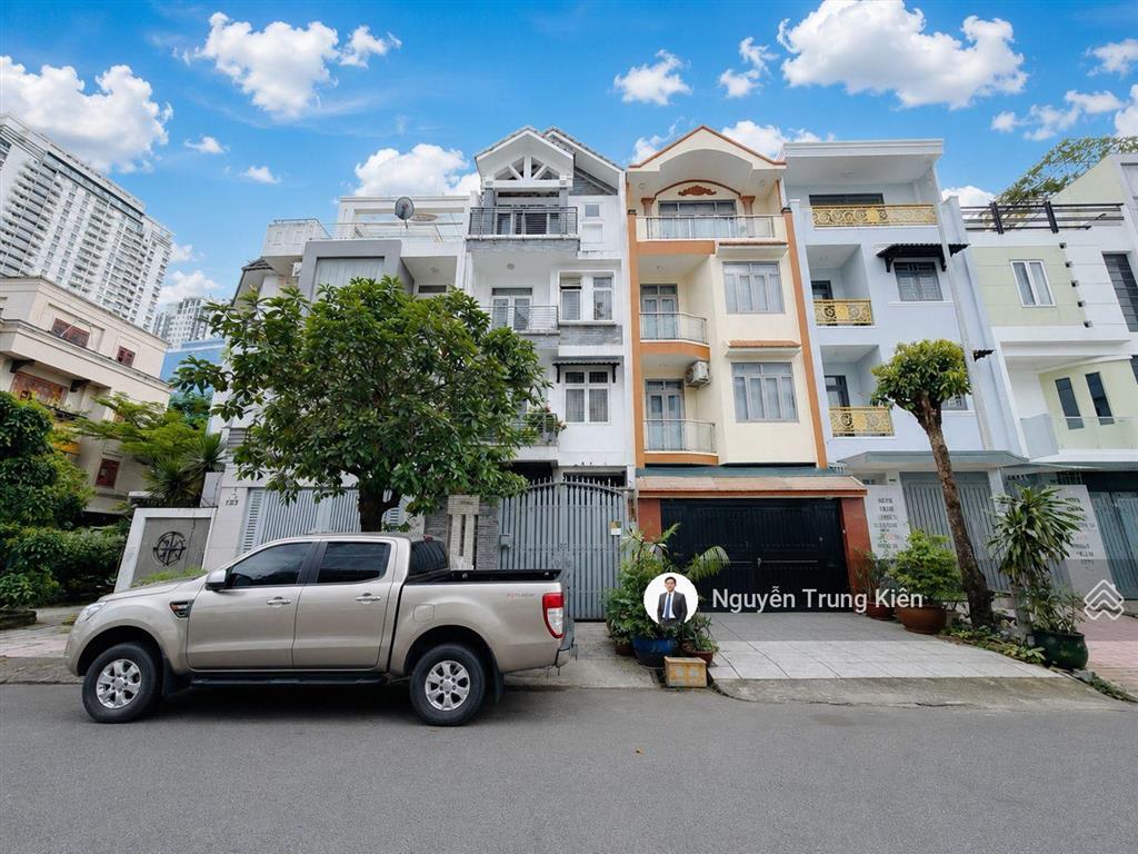Nhà mt đường số gần nguyễn thị thập  ngang hiếm 5m  giá chỉ nhỉnh 9 tỷ