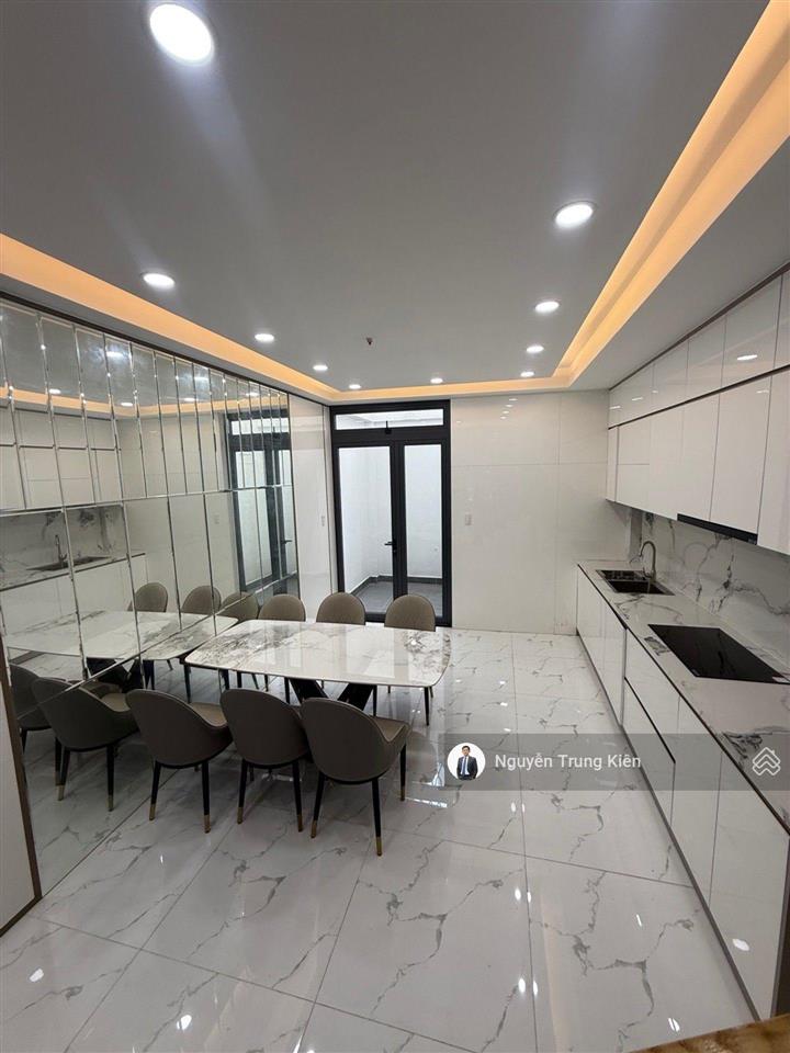 Bán nhà mt đường số lâm văn bền, p tân hưng  4 tầng có thang máy  hiếm trong tầm giá 17 tỷ