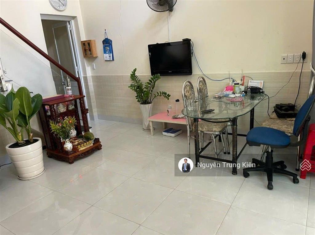 Bán nhà lâm văn bền, tân hưng  ngang hiếm 5m  giá còn thương lượng