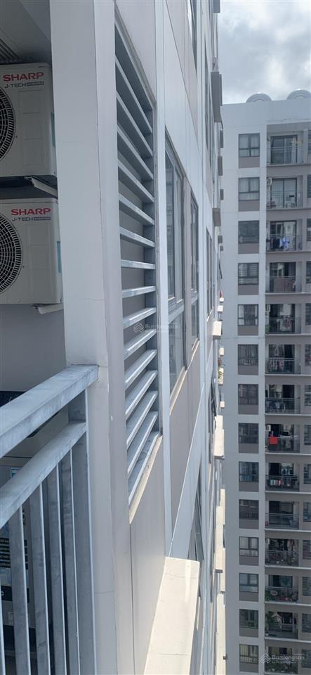 Cho thuê căn hộ 70m2 2pn 2wc  giá thuê 12tr/tháng view thoáng nội thất mới 0916 651 ***