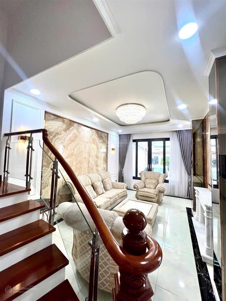 Bán gấp gấp biệt thự 208 mỹ hoàng  mặt tiền đường phạm thái bường  phú mỹ hưng  quận 7 giá 98 tỷ