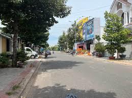 Bán đất đường d9 kdc phú mỹ ven sông, phạm hữu lầu, p phú mỹ, quận 7. dt 5x18m. giá 9.8 tỷ tl