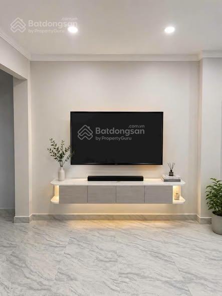 Nhà phố quận 7 dt 4x18.5m vừa ở vừa cho thuê có thêm thu nhập. 2pn và 4 phòng trọ. giá 6.25 tỷ tl