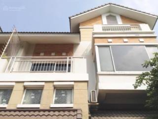 Chính chủ cho thuê nguyên căn 340m2 nam long quận 7  45 triệu/tháng.  0909 082 ***