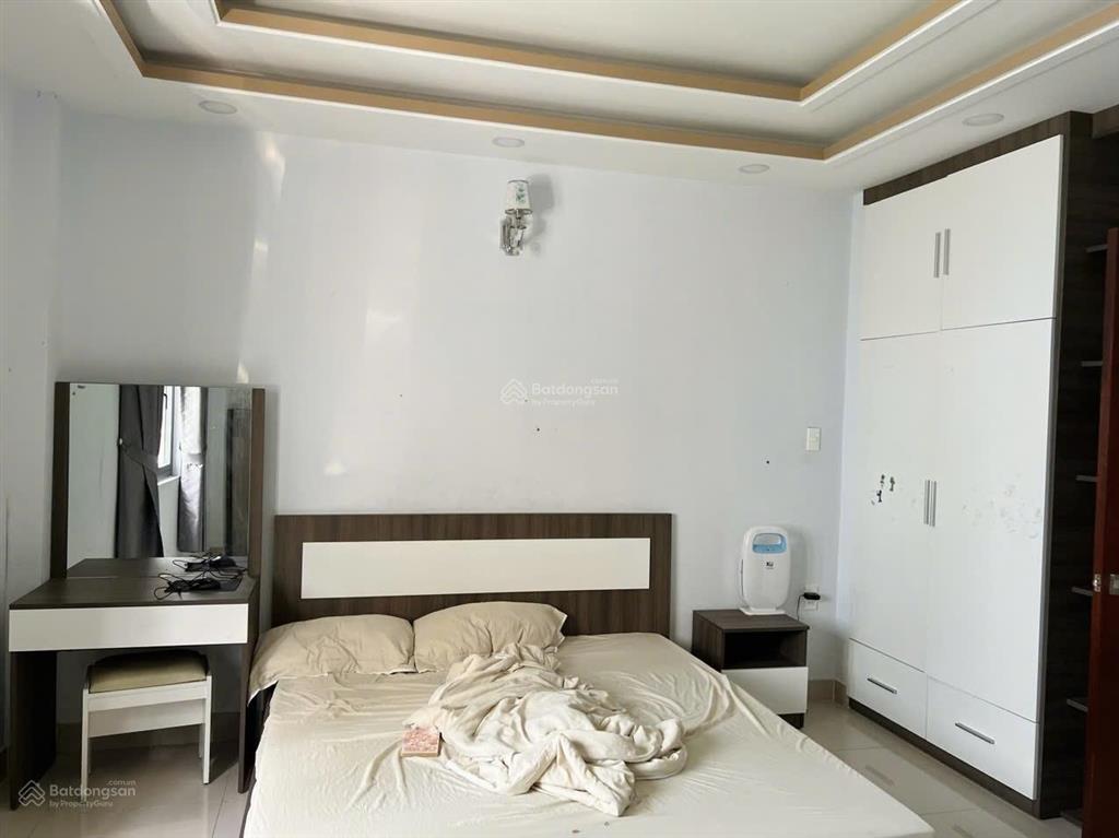 Nhà nguyên căn kdc phú mỹ  225m2, 1 trệt 3 lầu. giá thuê 20 triệu/tháng   0909 082 ***