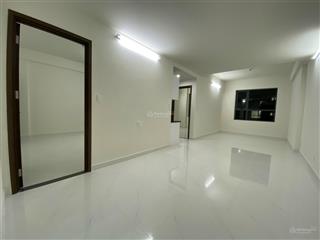 Cho thuê căn hộ green river 82m2 3 phòng nhà trống 10tr/tháng.  0906 435 ***