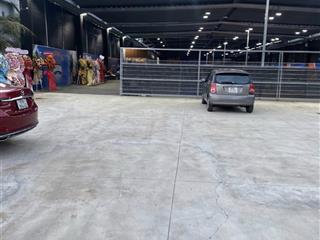 Cần bán 2296m2 đất xưởng mt tạ quang bửu giá 145 tỷ thương lượng.  0906 435 ***