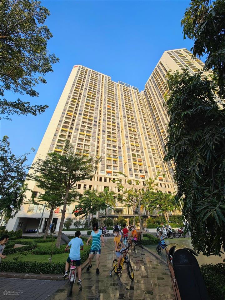 Bán căn hộ pegasuite 68m2 2pn full nội thất như hình giá 4,35 tỷ thương lượng.  0906 435 ***