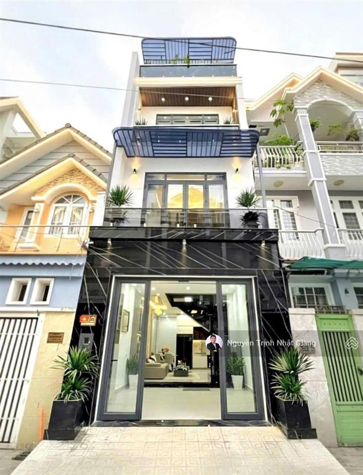 Bán nhà phố mặt khu dân cư đông đúc thuận lợi kinh doanh