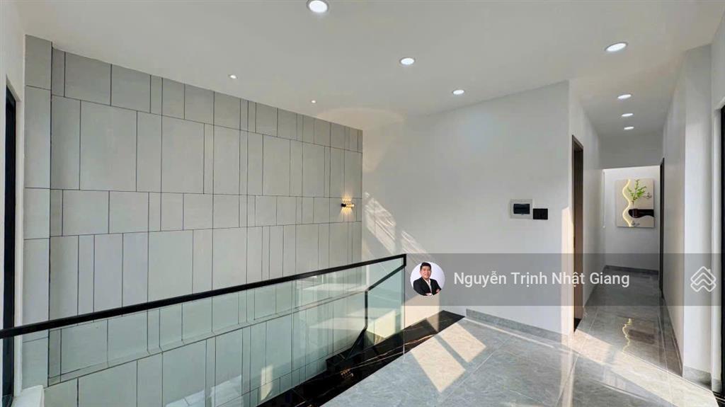 Bán góc 2 mặt tiền gần chợ trường học vị trí liền kề phú mỹ hưng