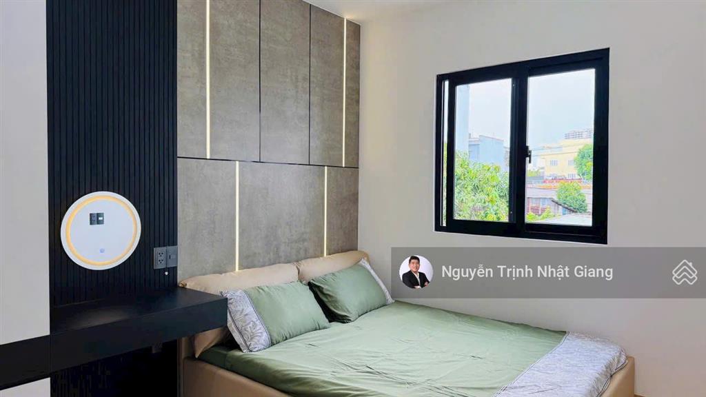 Bán góc 2 mặt tiền gần chợ trường học vị trí liền kề phú mỹ hưng