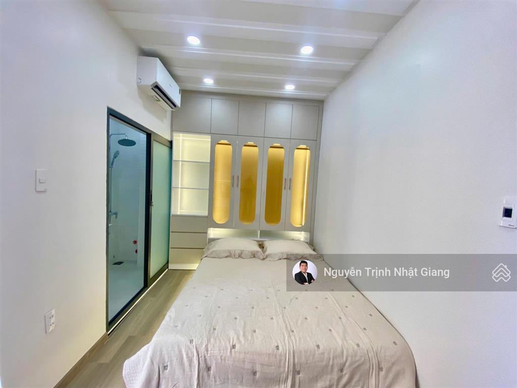 Bán nhà xây mới mặt tiền hẻm 3m vị trí thuận lợi kinh doanh mua bán