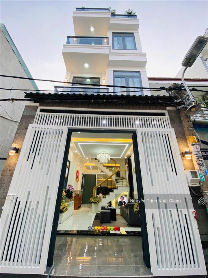 Nhà phố cạnh mặt tiền huỳnh tấn phát chỉ 50m