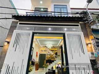 Nhà phố cạnh mặt tiền huỳnh tấn phát chỉ 50m