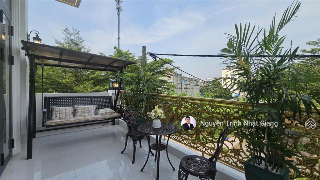 Bán nhà phố tân cổ điển chốt sớm chủ tặng full nội thất cao cấp