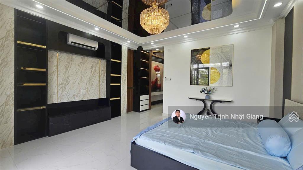 Bán nhà phố tân cổ điển chốt sớm chủ tặng full nội thất cao cấp